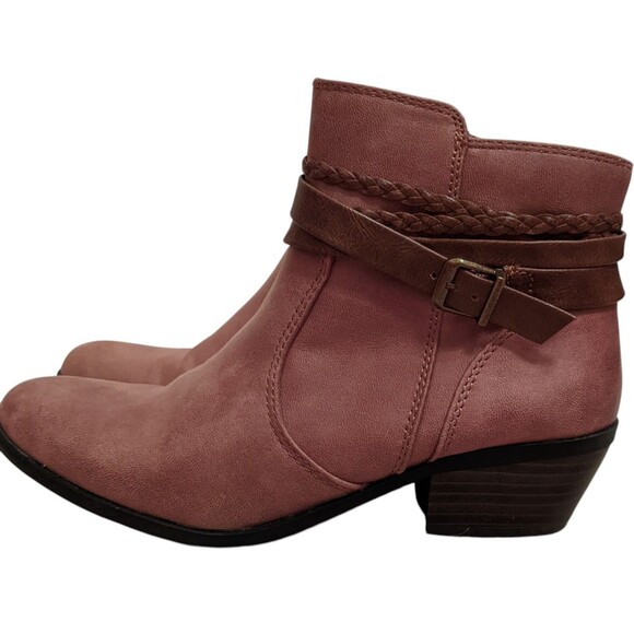 Yuu Brown Leather Western Ankle Boots Booties size 7M - Picture 1 of 7